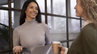 colleagues-working-together-project